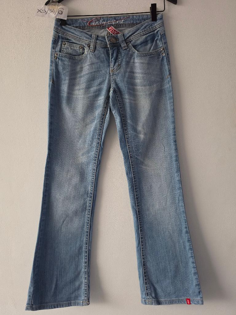 EDC by Esprit spijkerbroek maat XS/34, Kleding | Dames, Blauw, Ophalen of Verzenden, Zo goed als nieuw, W27 (confectie 34) of kleiner