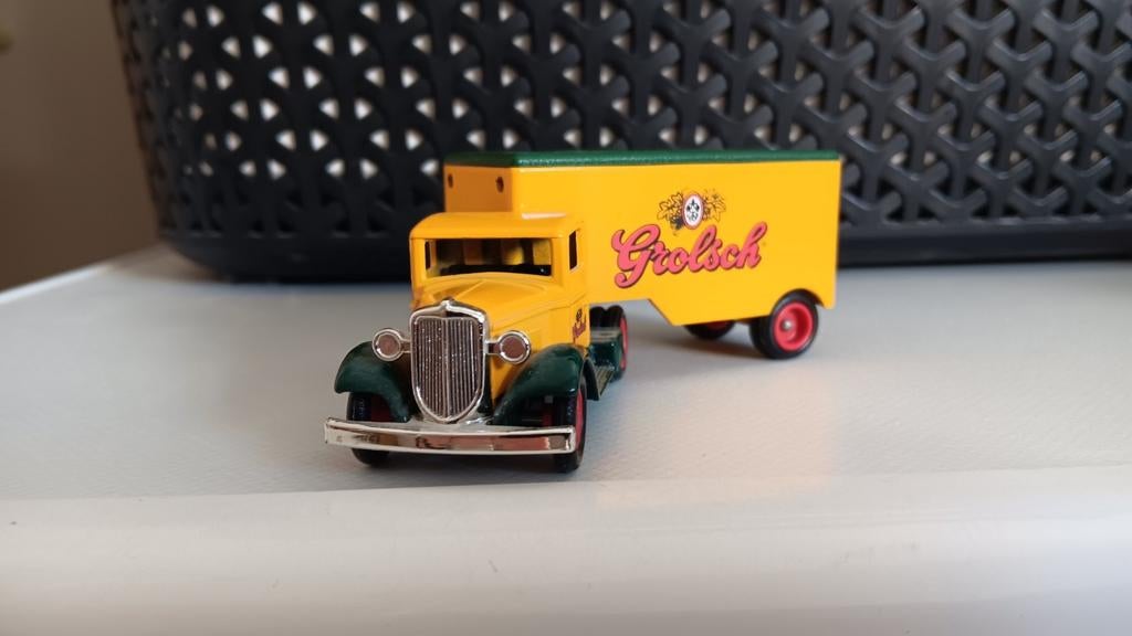 Grolsch vrachtwagen model, Ophalen of Verzenden, Zo goed als nieuw, Bus of Vrachtwagen, Overige merken