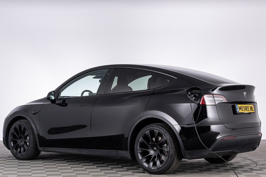 Tesla Model Y Long Range AWD 75 kWh | BLACK | 20 INCH | PANO, Automaat, 12 maanden, 0 cilinders, Gebruikt