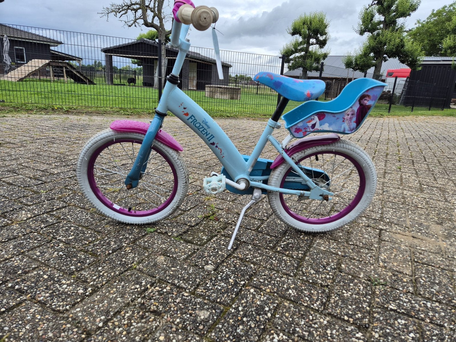 Kinderfiets Frozen, Ophalen, Gebruikt, Terugtraprem, 16 inch