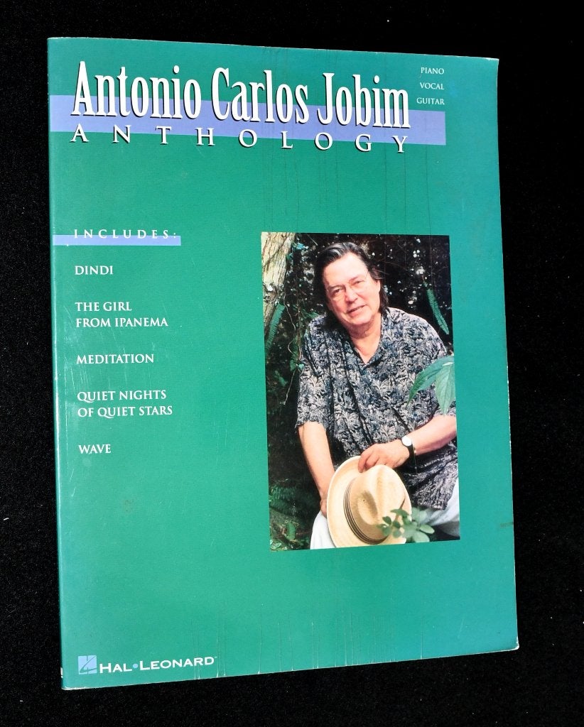 Antonio Carlos Jobim - Anthology - Piano, Vocal, Guitar - In, Muziek en Instrumenten, Latin en Salsa, Gebruikt, Gitaar, Ophalen of Verzenden
