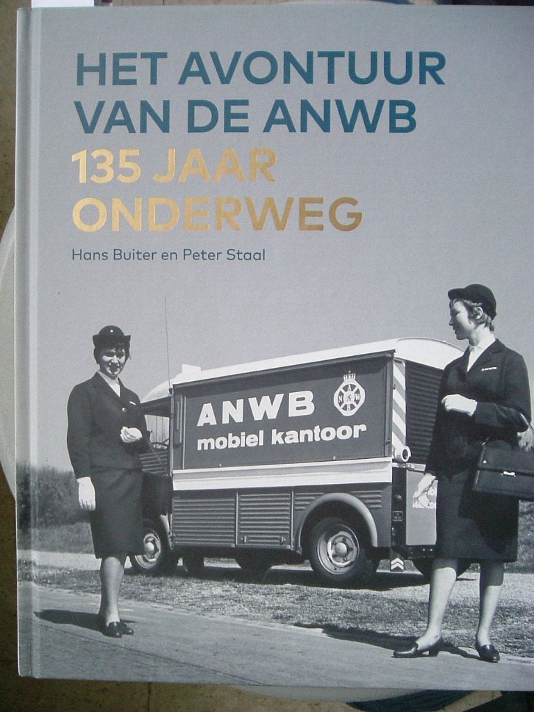 ANWB, 135 jaar onderweg, 20e eeuw of later, Ophalen of Verzenden, Zo goed als nieuw, H. Buiter