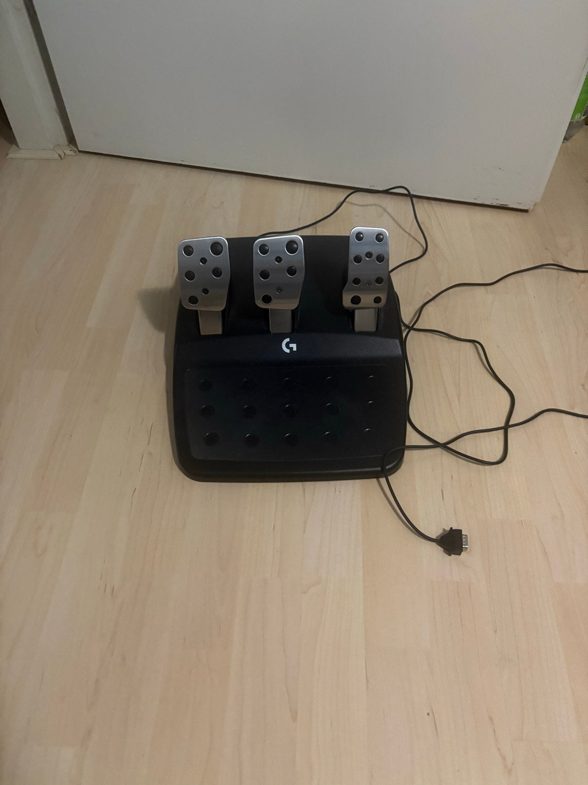 Logitech G920 Driving Force racestuur en pedalen, Ophalen, Racestuur, Gebruikt, Force feedback