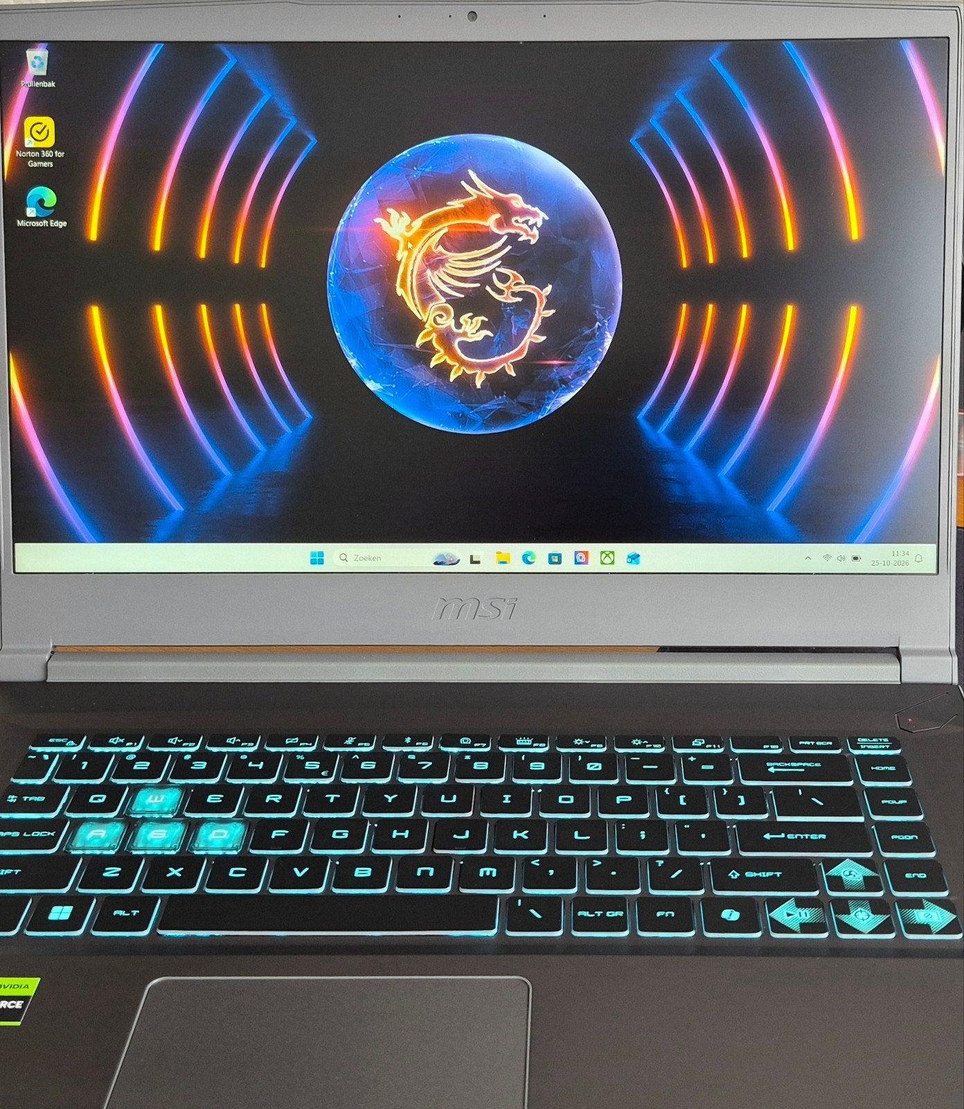 MSI Gaming Laptop - Intel Core i5, NVIDIA GeForce RTX, Computers en Software, Ophalen, 2 tot 3 Ghz, 8 GB, Zo goed als nieuw
