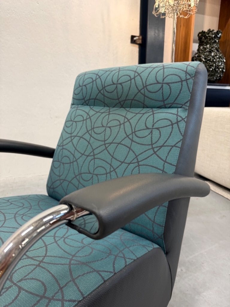 Leolux Scylla Fauteuil hoog Maze blauw Design stoel Poef, Info@leolux.nl, 75 tot 100 cm, Ophalen of Verzenden, Pode evidence