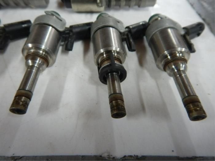 Injector (benzine injectie) Audi A3 (22743791), Auto-onderdelen, Ophalen of Verzenden, Gebruikt