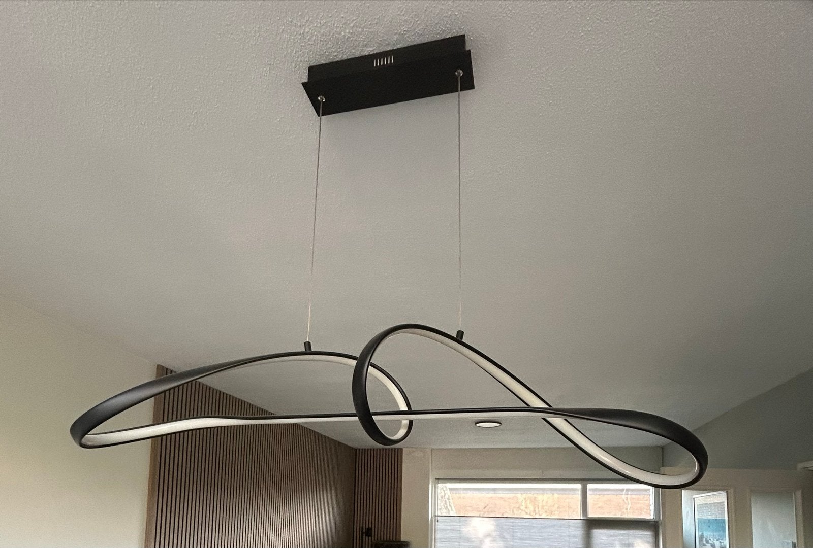 Moderne LED Hanglamp - Zwart, Uniek Golvend Design, Ophalen, Zo goed als nieuw, Kunststof, Overige fittingen