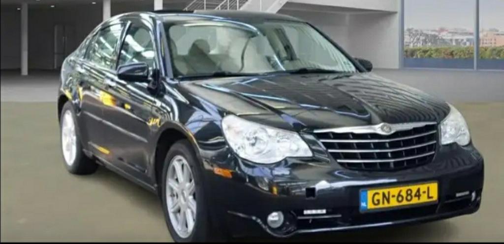 Chrysler Sebring 2.7 V6 AUT 2010 Zwart, Auto's, Chrysler, 450 kg, Beige, 186 pk, Zwart