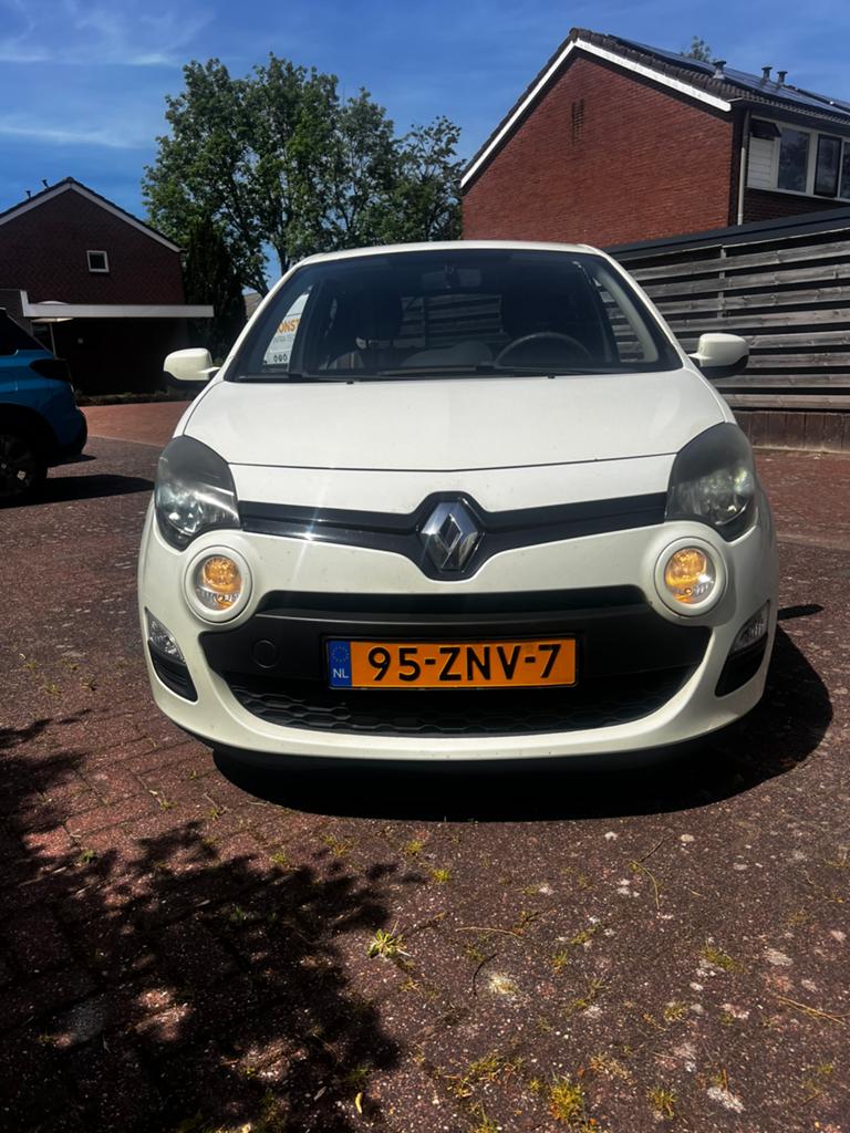 Te koop aangeboden zuinige Renault Twingo 1.2  16 v, 4 cilinders, Beige, Handgeschakeld, Grijs