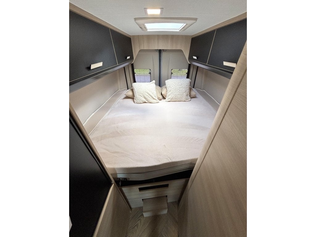 Chausson Sport Line 690 9-TRAPS AUTOMAAT HEFBED FIAT 8 180PK, Automaat, Fiat, 6 tot 7 meter, Diesel