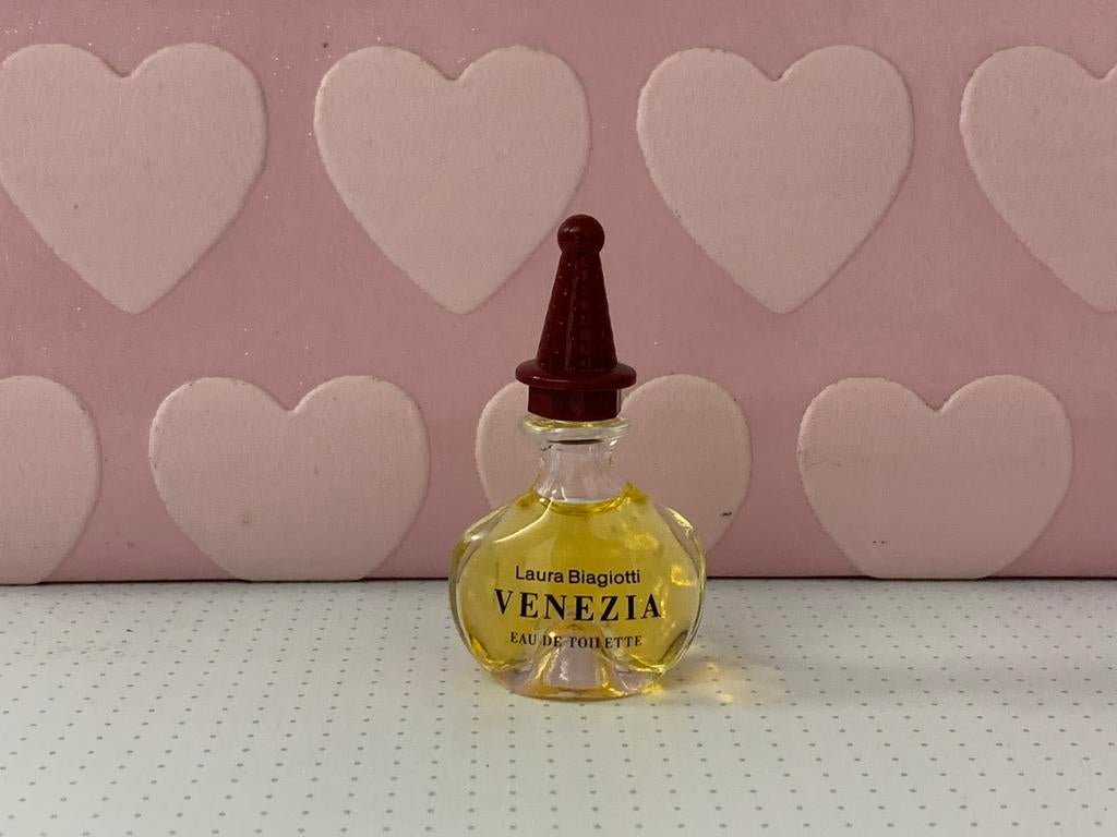 Laura biagiotti venezia 5ml eau de toilette miniatuur, Verzamelen, Parfumverzamelingen, Ophalen of Verzenden, Nieuw, Miniatuur