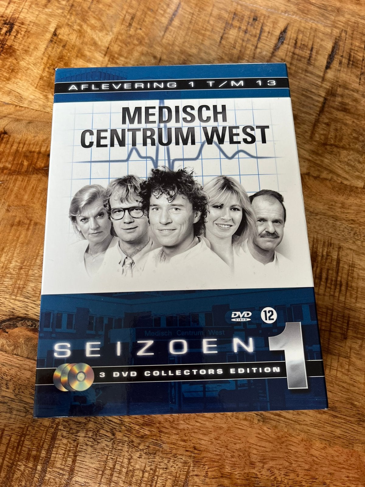 Dvd box Medisch centrum west seizoen 1, Vanaf 12 jaar, Ophalen of Verzenden, Zo goed als nieuw, Drama