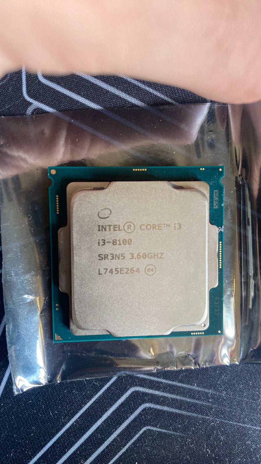 Intel Core i3-8100 CPU (LGA 1151 / 3.60GHz / 4 Cores), Ophalen of Verzenden, Zo goed als nieuw, 3 tot 4 Ghz