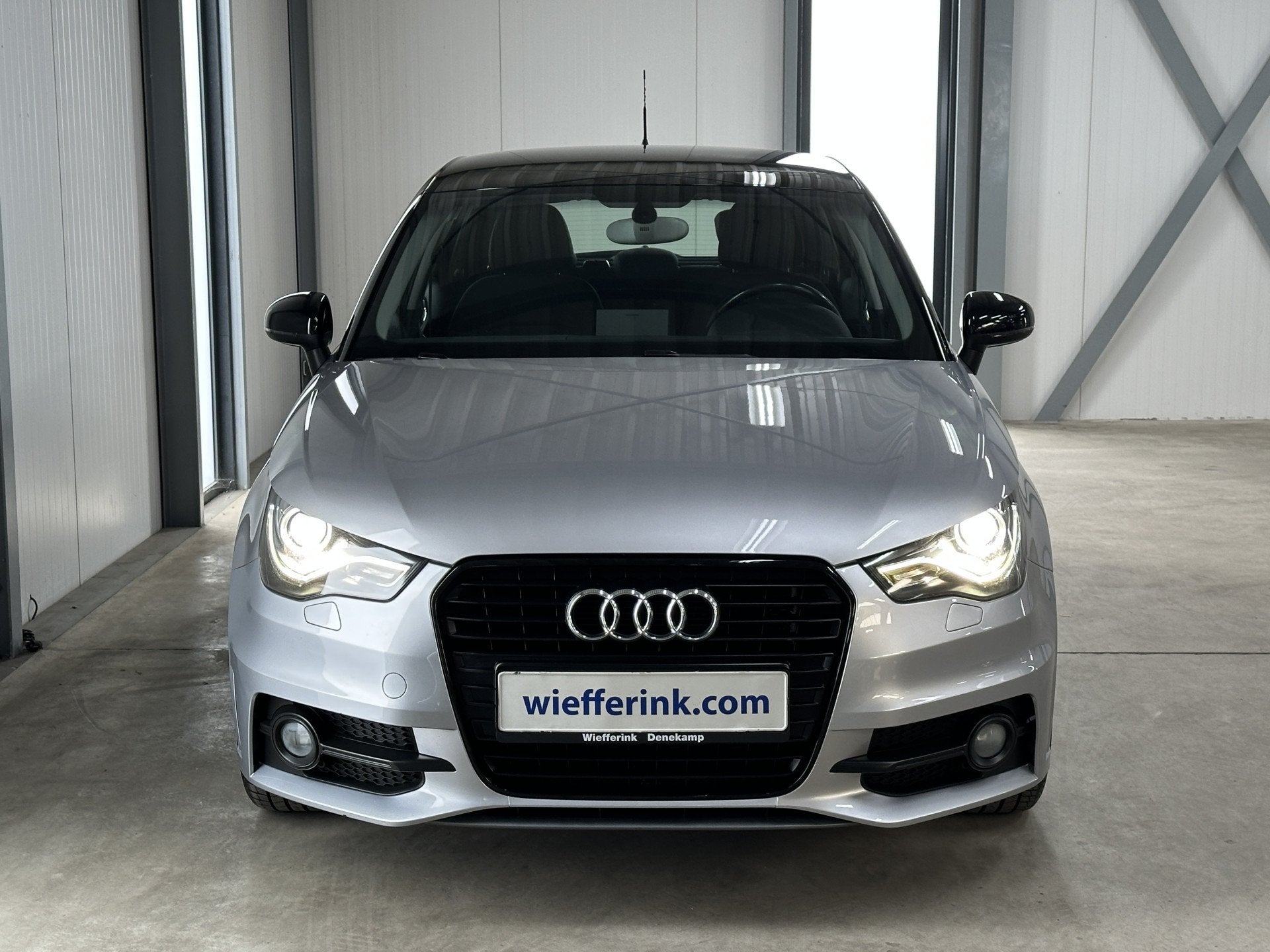 Audi A1 Sportback 1.4 TFSI CoD 140 pk Admired | Navi | S-lin, Auto's, Audi, Stof, Zwart, 4 cilinders, 4 stoelen