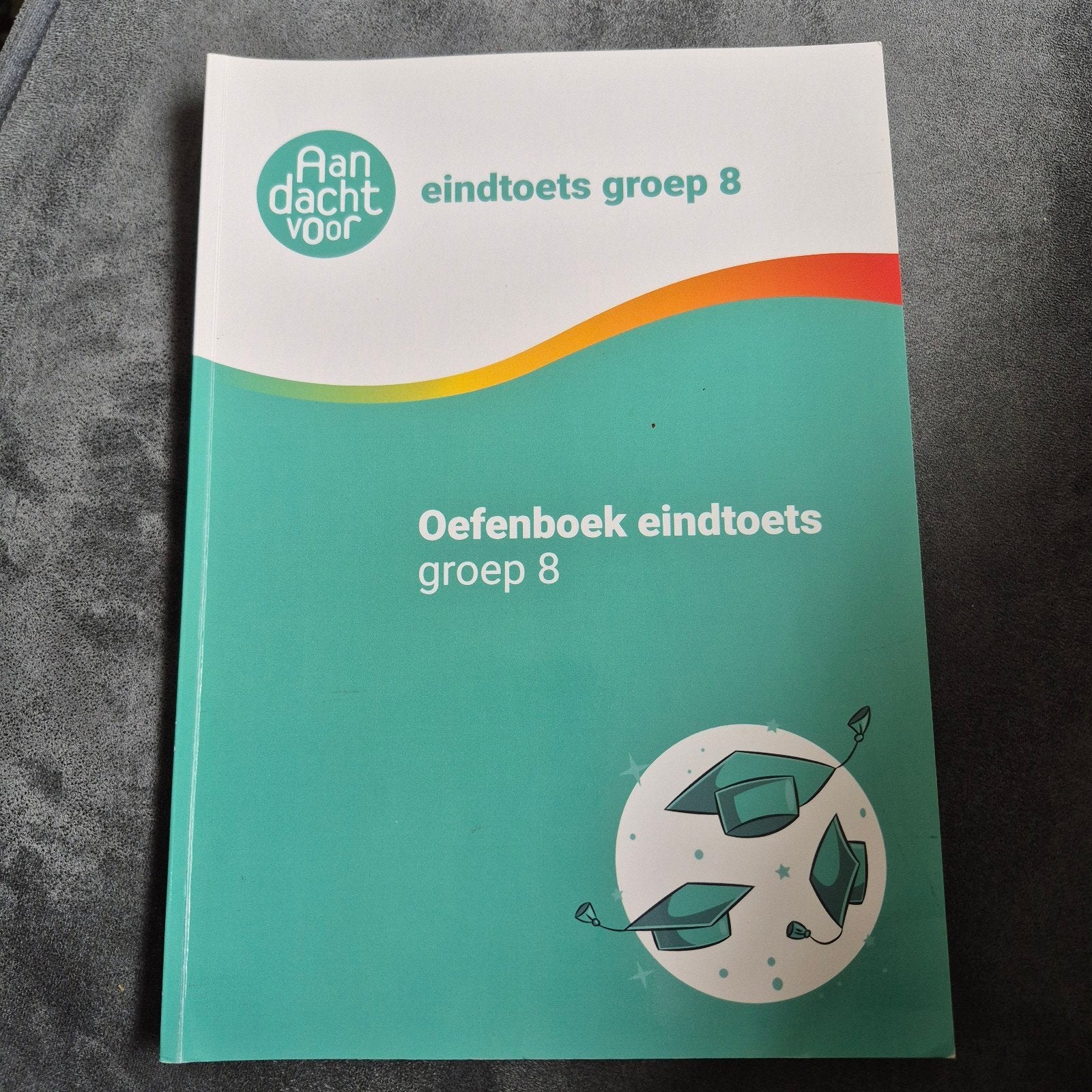 Oefenboek Eindtoets Groep 8 - Wijzer over de Basisschool, Overige vakken, Ophalen of Verzenden, Zo goed als nieuw, Wijzer over de basisschool