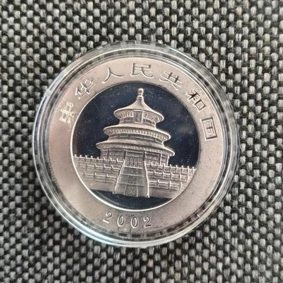 Panda zilveren munt 1 Oz zilver uit 2002 oplage 500.000, Ophalen of Verzenden, Zuidoost-Azië, Zilver