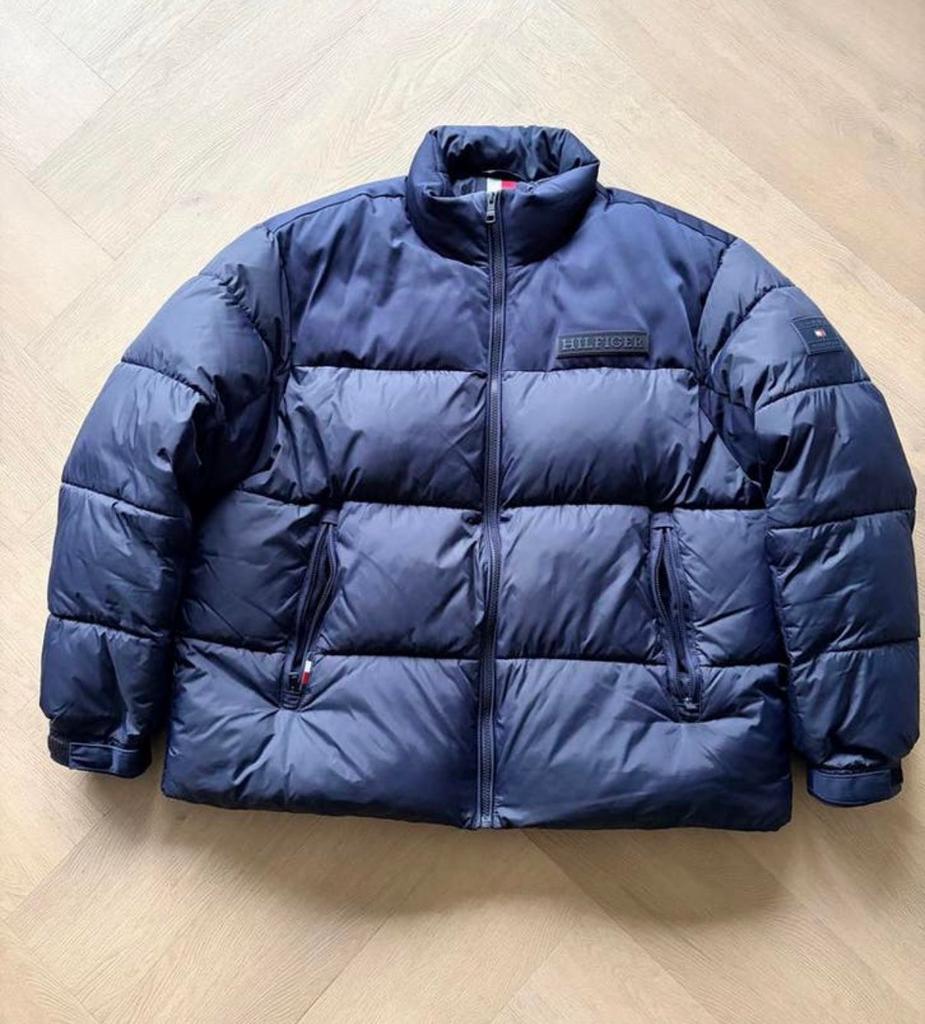 Tommy hilfinger winter jas, Kleding | Heren, Jassen | Winter, Ophalen of Verzenden, Zo goed als nieuw, Overige maten, Blauw