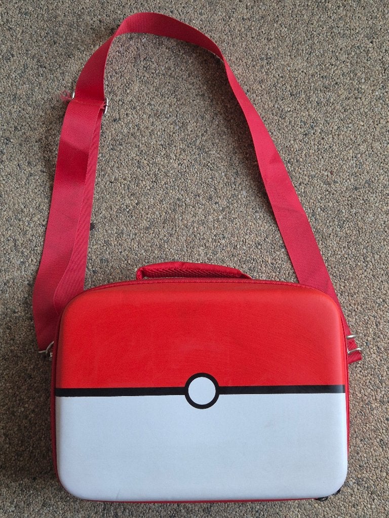 POKEMON switch case, Spelcomputers en Games, Avontuur en Actie, Gebruikt, 1 speler, Ophalen of Verzenden