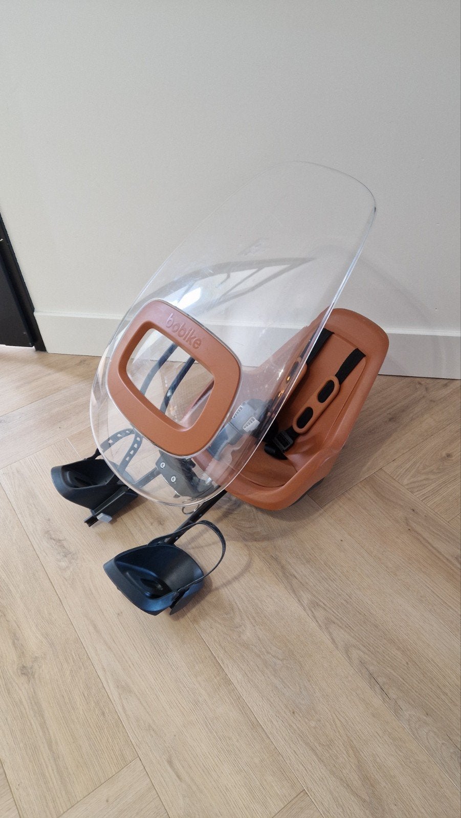 Bobike One Mini fietszitje met windscherm, Ophalen, Voetsteuntjes, Voorzitje, Zo goed als nieuw