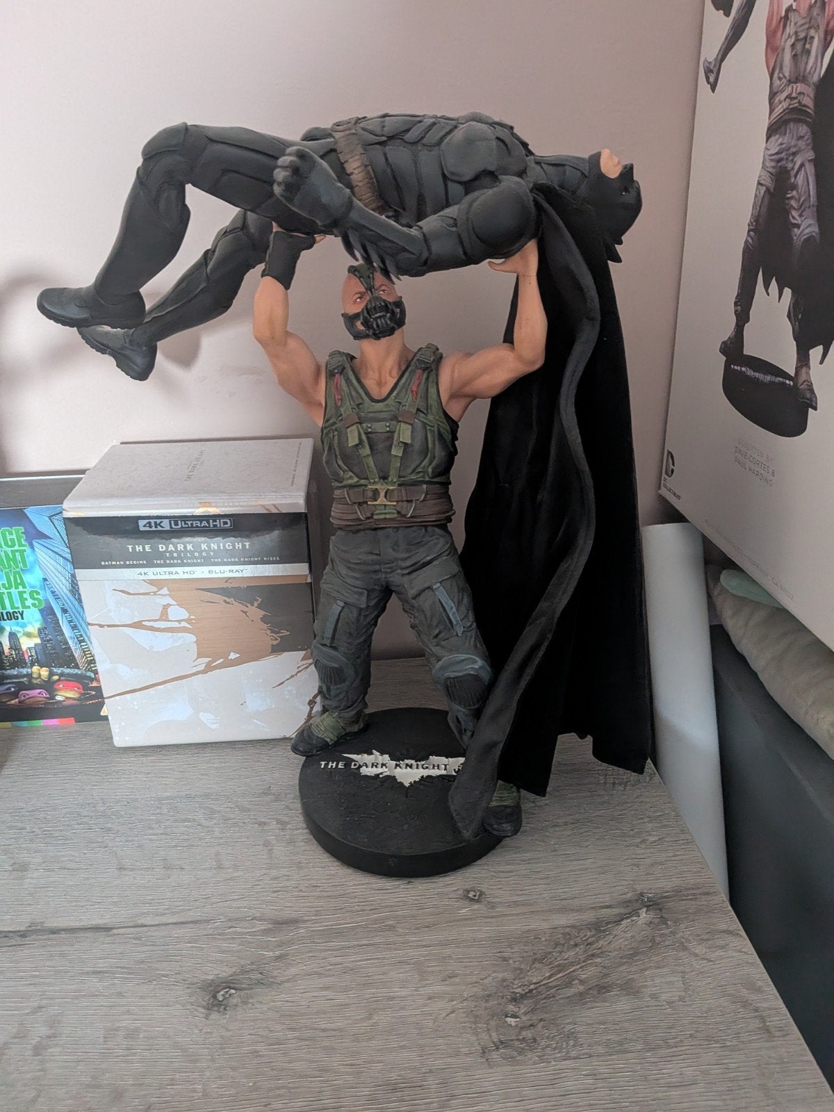 Batman vs Bane The Dark Knight Rises Statue DC Collectibles, Verzamelen, Poppetjes en Figuurtjes, Ophalen of Verzenden, Zo goed als nieuw
