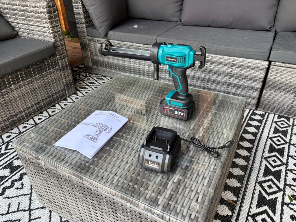 Ongebruikte elektrische kitspuit op accu, Ophalen of Verzenden, Nieuw