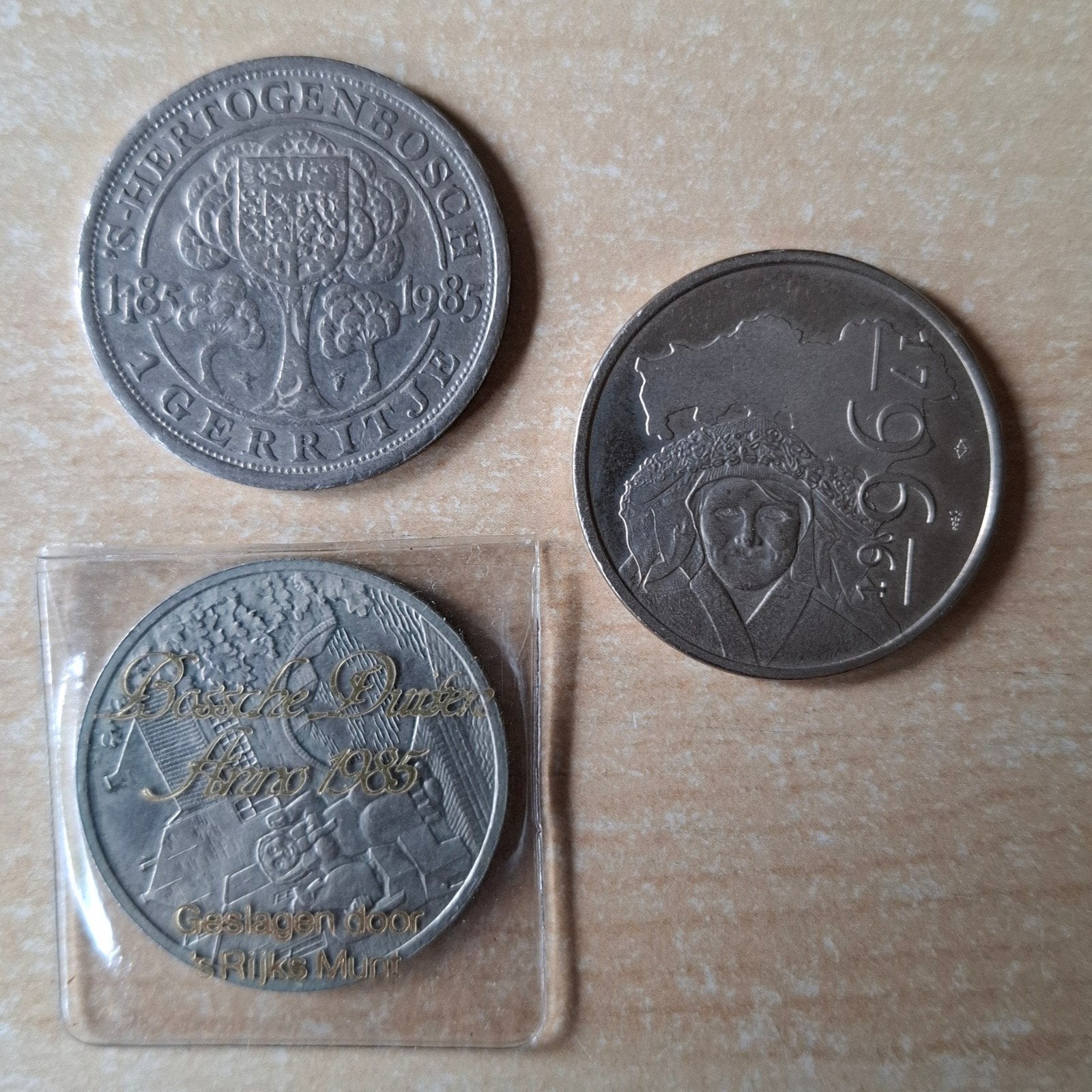 Brabantse Poffer 1x, Gerritje 2x, Ophalen of Verzenden, Koningin Beatrix, Losse munt