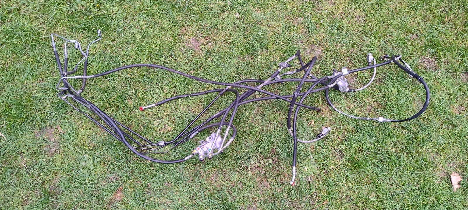 Remleidingen Piaggio MP3 abs model 2016, Ophalen