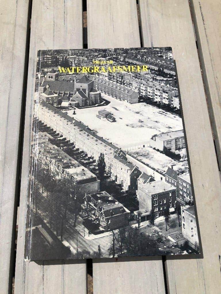 350 Jaar Watergraafsmeer - J.H. Kruizinga, Boeken, J.H. Kruizinga, Zo goed als nieuw, Ophalen, 20e eeuw of later