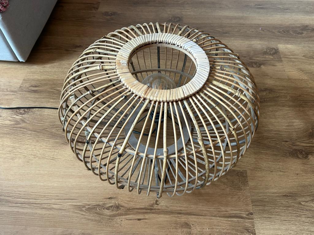 Staande rotan lamp, Gebruikt, Rond, Ophalen of Verzenden, 50 cm of meer