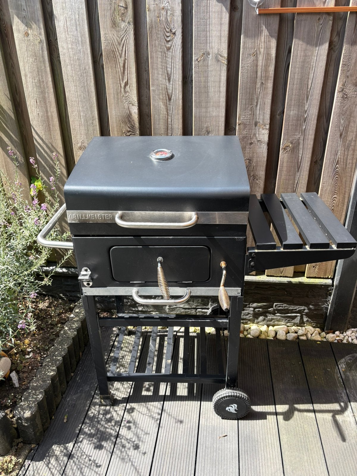Houtskool bbq, Tuin en Terras, Houtskoolbarbecues, Ophalen, Zo goed als nieuw