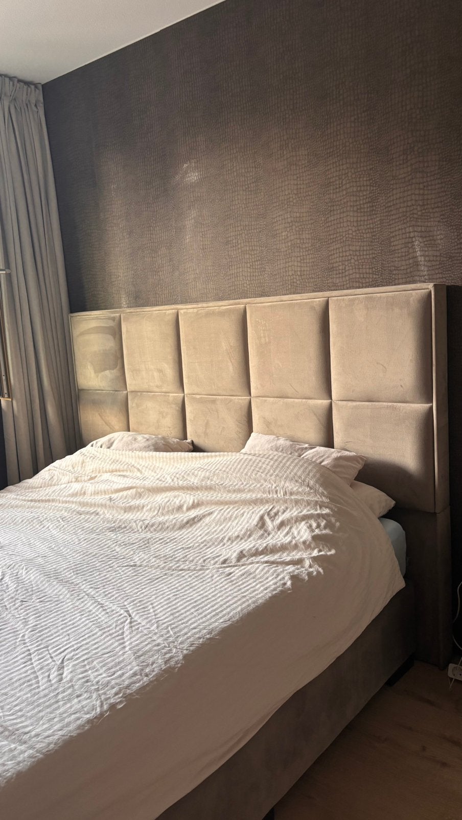 Boxspring incl. tv meubel, Ophalen, Tweepersoons, Zo goed als nieuw, 180 cm