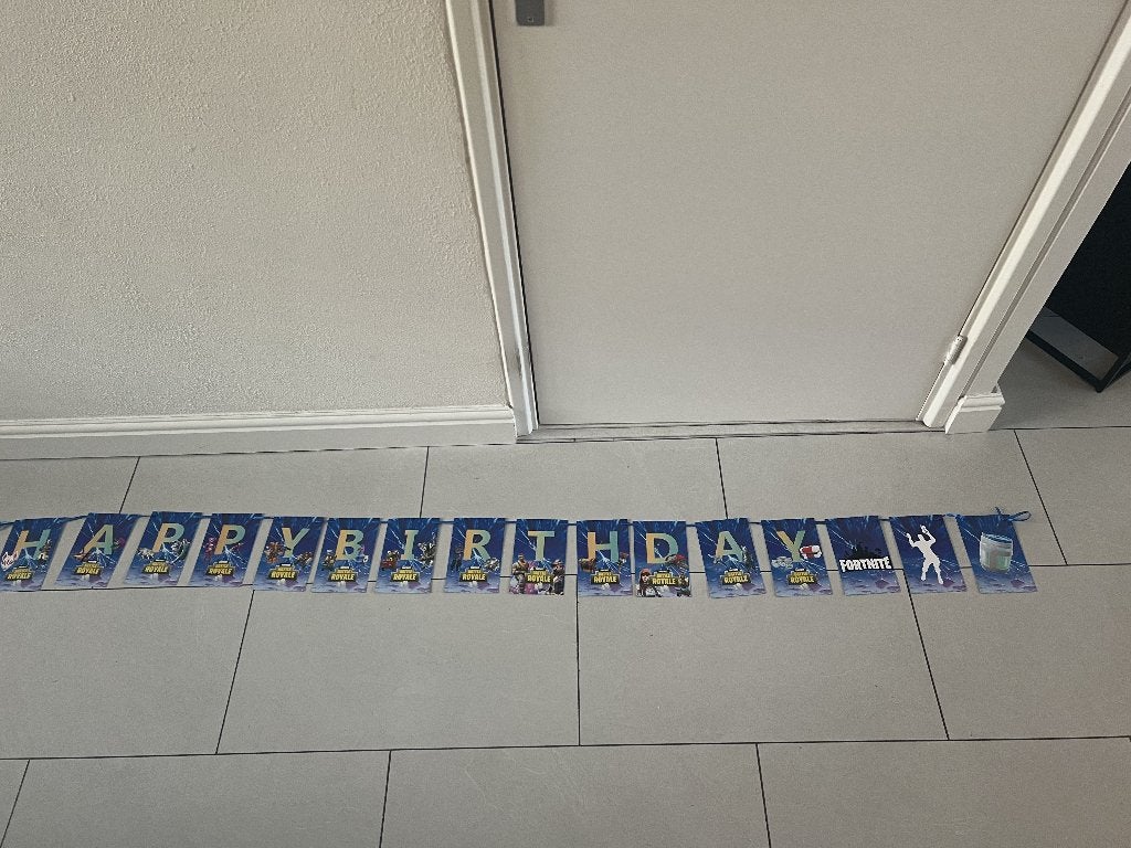 Fortnite verjaardags slinger Happy Birthday met 2 kanten, Ophalen of Verzenden, Zo goed als nieuw, Versiering, Verjaardag
