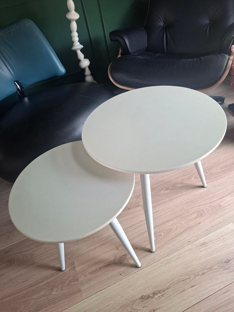 Set van 2 ronde bijzettafeltjes, Huis en Inrichting, Minder dan 55 cm, Rond, Zo goed als nieuw, Ophalen