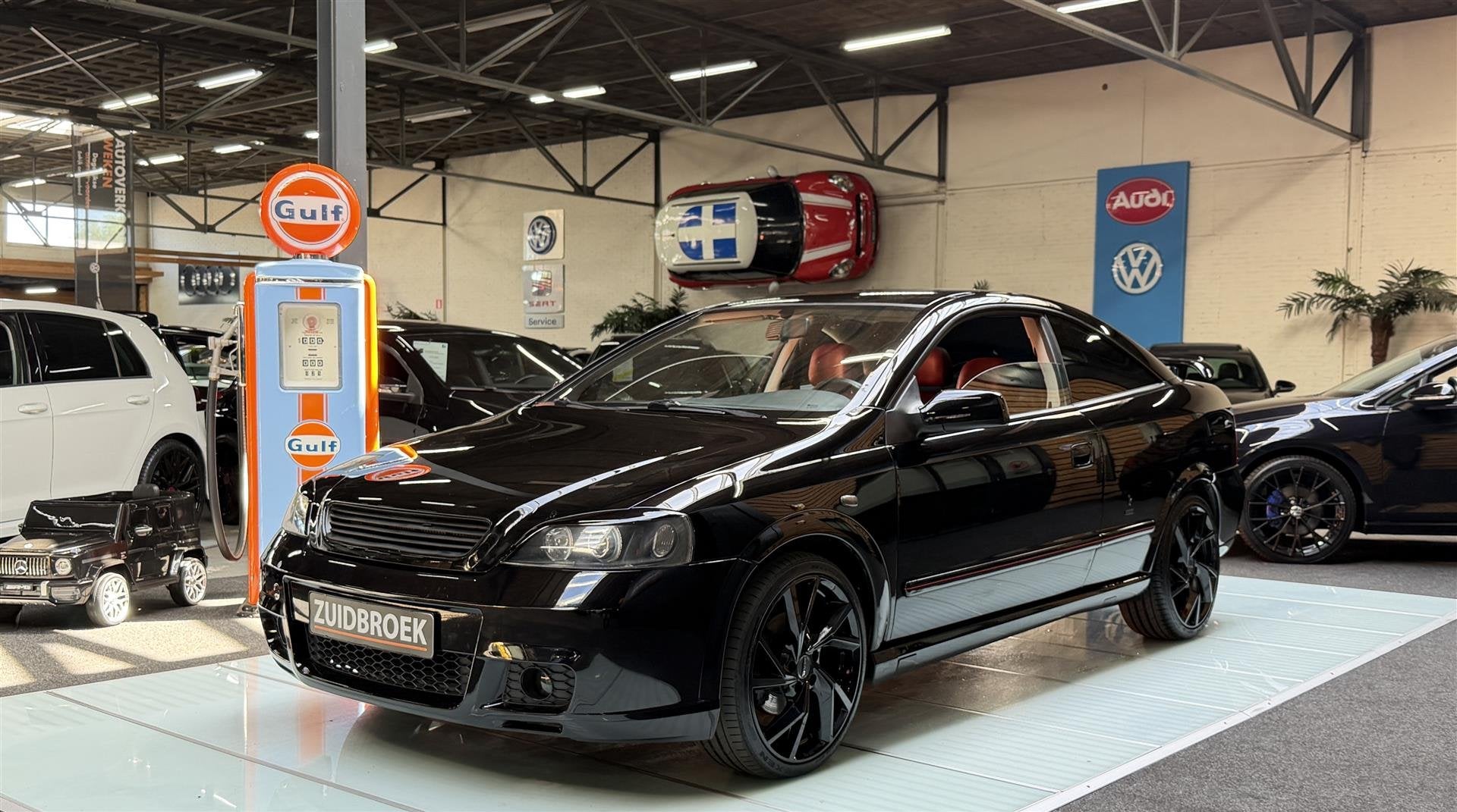 Opel Astra Coupe 1.8 Airco | Stoelverwarming | 18'' Sportvel, Auto's, Elektrische ramen, 116 pk, Zwart, Leder
