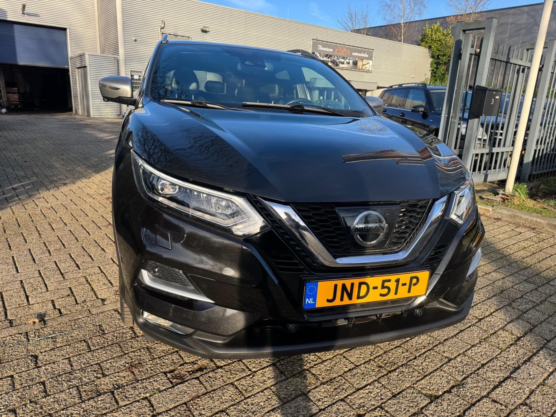 Nissan Qashqai 1.2 Tekna exclusive, leder, panorama, trekhaa, Auto's, Nissan, Automatische klimaatregeling, Gebruikt, 4 cilinders