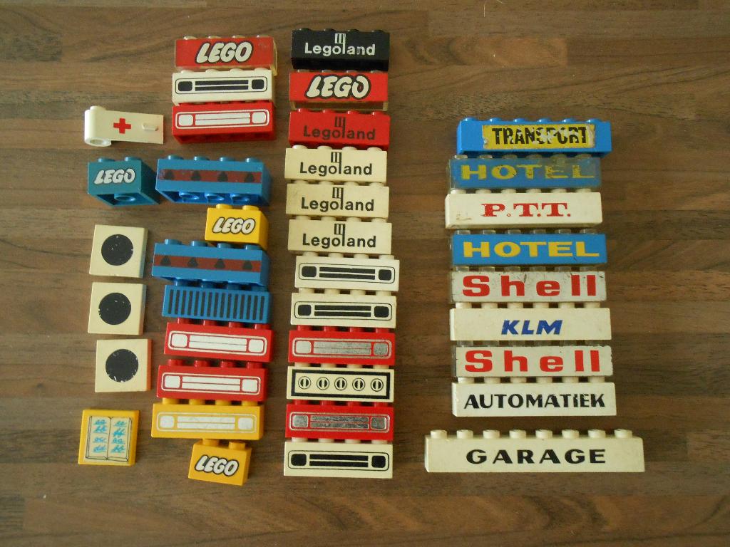 vintage lego steentjes met tekst partij, Gebruikt, Overige thema's, Lego, Ophalen of Verzenden