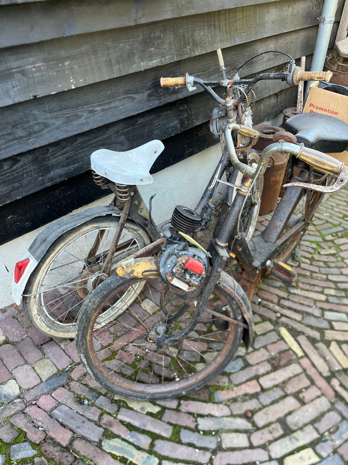Oude Solex bromfietsen - Opknappers/Onderdelen, Fietsen en Brommers, Brommers | Solex, Ophalen, Gebruikt