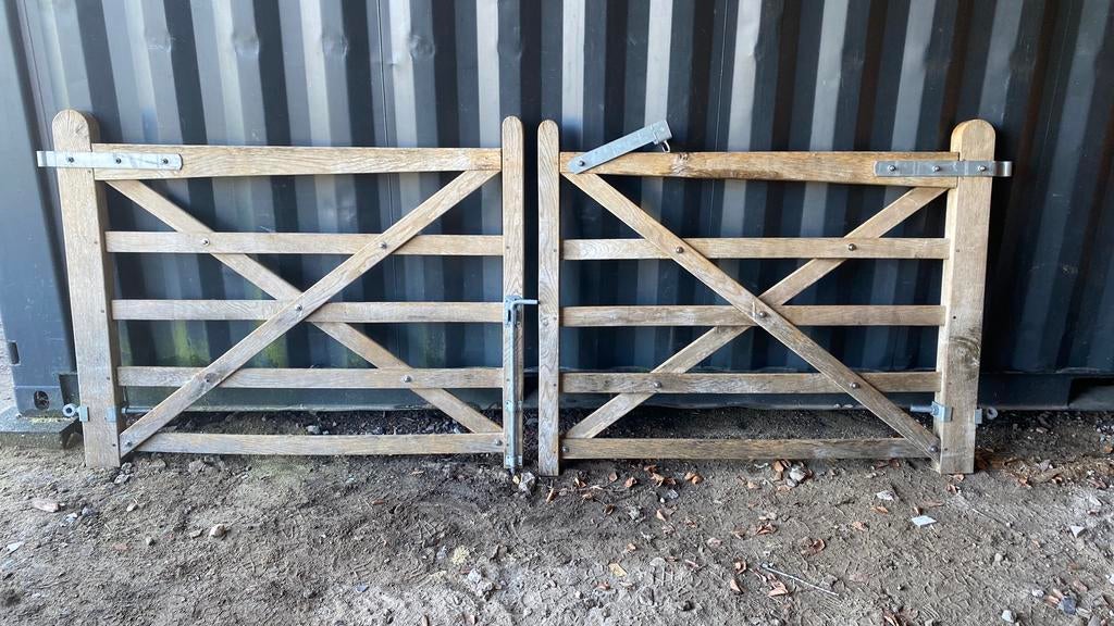 Eiken houten dubbele landpoort, Tuin en Terras, Ophalen, Zo goed als nieuw, Hout, Tuinhek