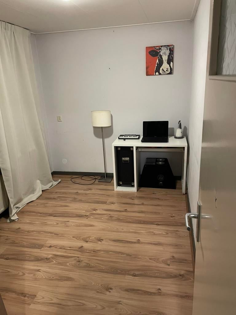 Kamer Te Huur, 50 tot 150 cm, Ophalen of Verzenden, Zo goed als nieuw, 10 m² of meer