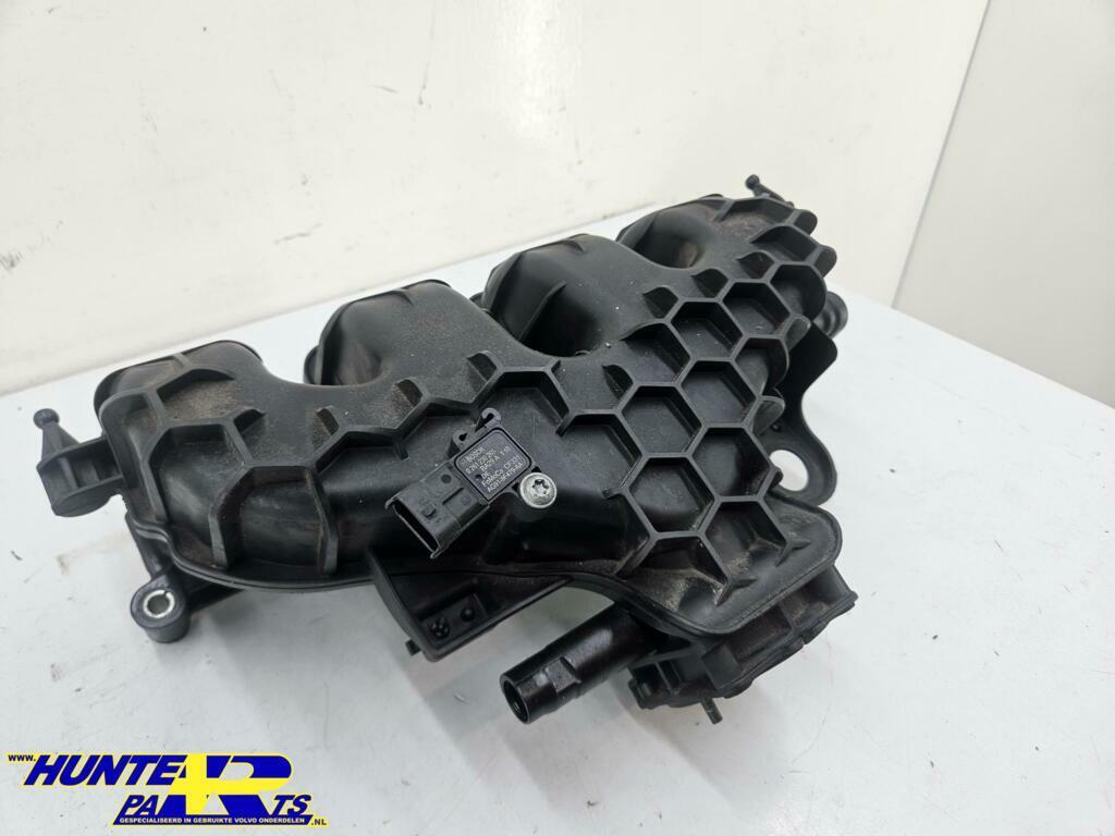 Inlaatspruitstuk Volvo V70/S80/V60 ('07-'17) AG9G-9424-BH, Auto-onderdelen, Motor en Toebehoren, Gebruikt, Ophalen of Verzenden