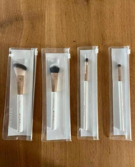 Rituals Cleopatra miracle brushes 4 delige set 🤍 nieuw!, Sieraden, Tassen en Uiterlijk, Uiterlijk | Cosmetica en Make-up, Nieuw