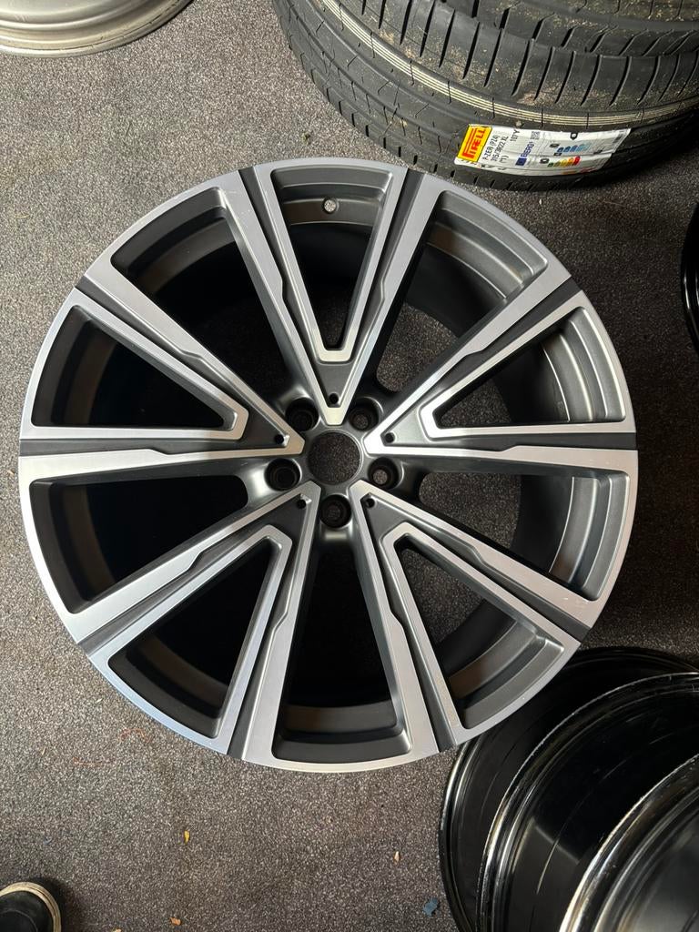 Bmw 746i Velgen 22 inch X5 X6 G05 G06 Individual Origineel, Ophalen of Verzenden, Velg(en), Overige