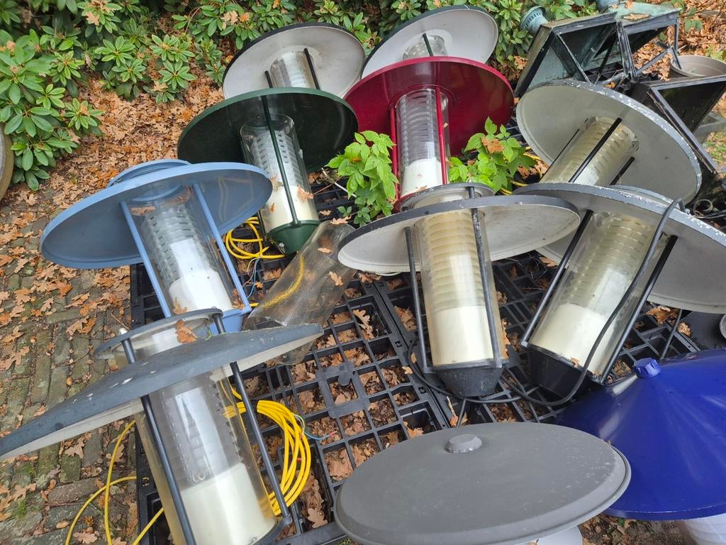Partij 25 +  meer Osiris LED lamel lamellen armatuur paaltop, Ophalen, Gebruikt, Minder dan 50 watt, Staande lamp