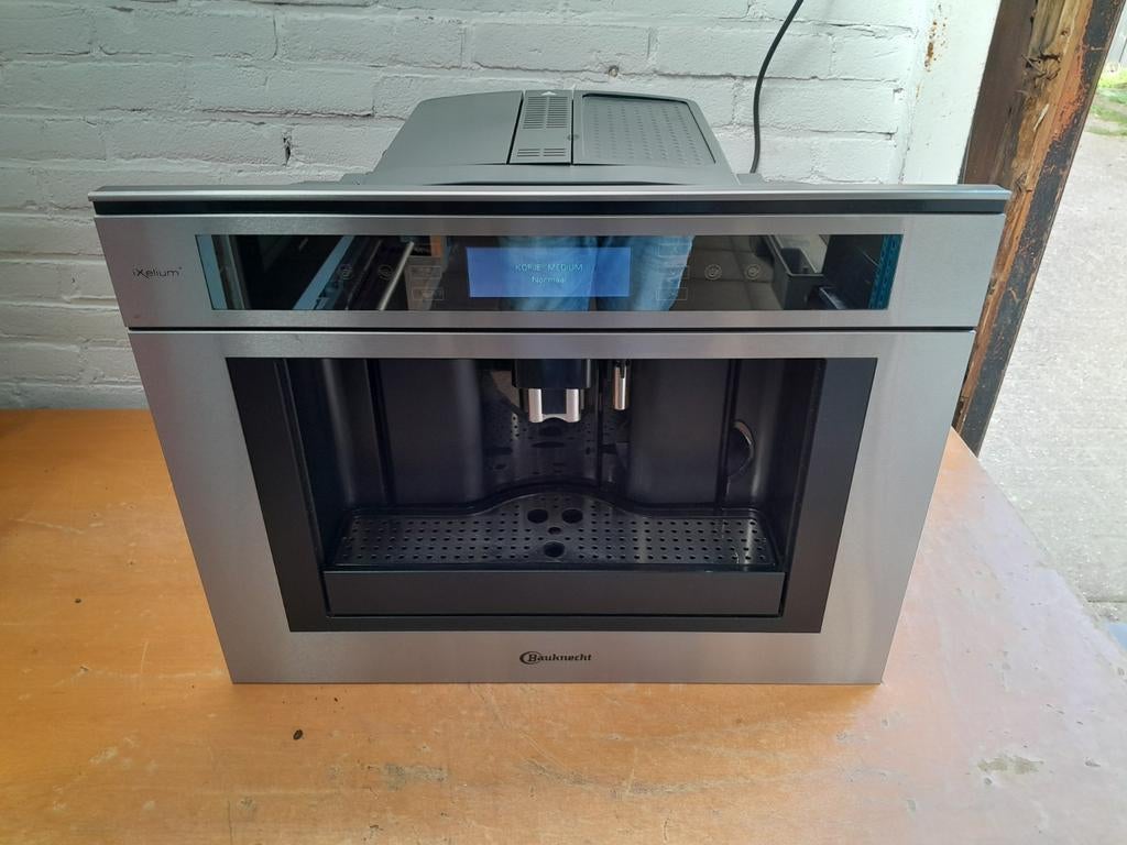 NETTE BAUKNECHT KMT9145IXL INBOUW KOFFIEAUTOMAAT TE KOOP, Gebruikt, 10 kopjes of meer, Koffiemachine, Nederland