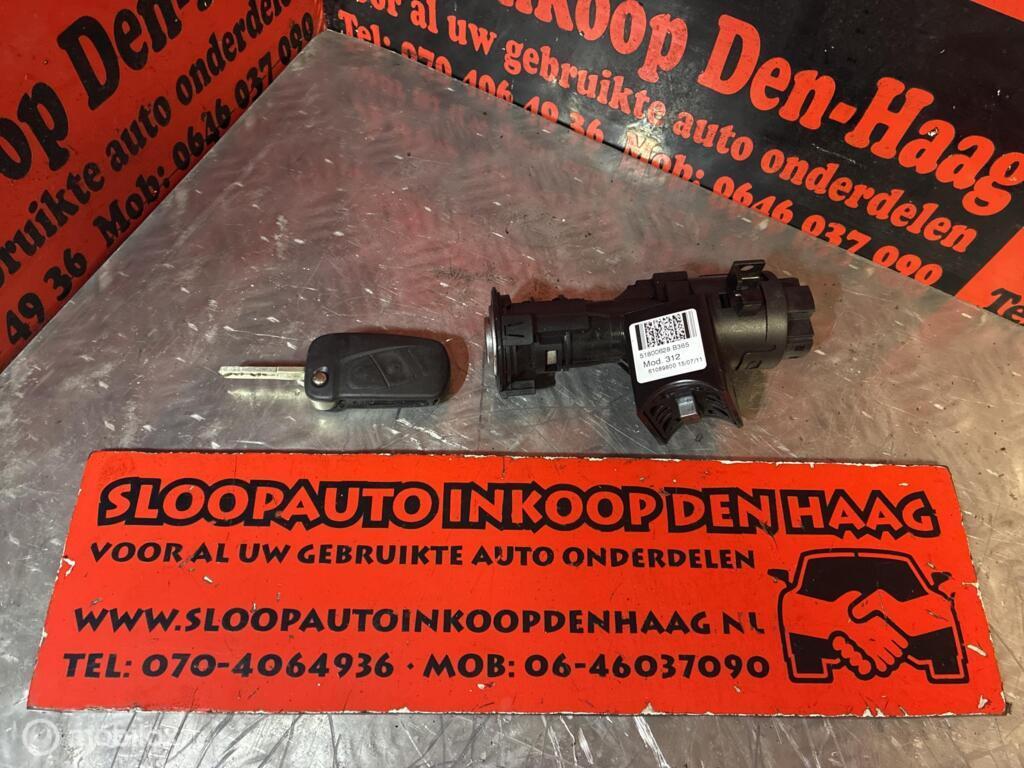Ford Ka | Fiat 500 ('08-'16) Contactslot + Sleutel | 6108980, Gebruikt, Fiat, Ophalen of Verzenden, Fiat