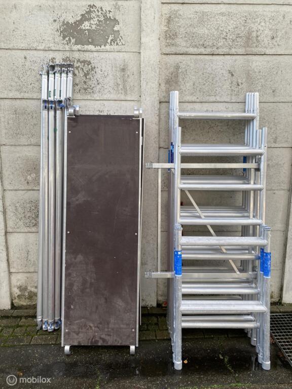 Alumexx rolsteiger 75x190x8m werkhoogte, Doe-het-zelf en Verbouw, Steigers, Gebruikt, Ophalen of Verzenden, Alumexx, Alumexx
