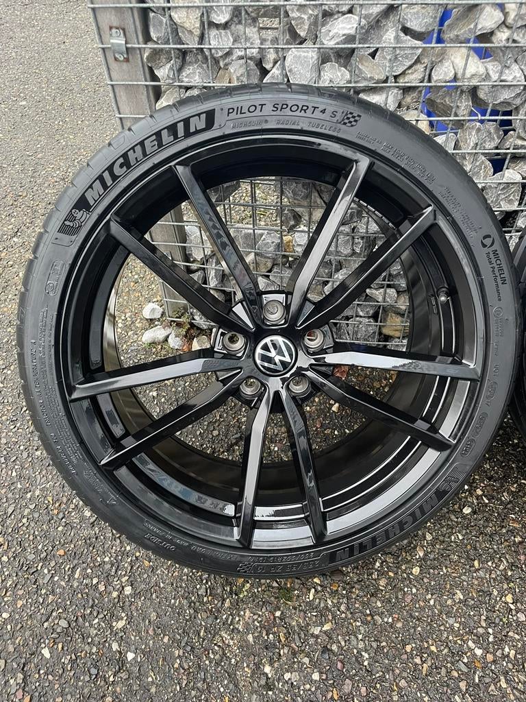 19 inch VW Pretoria velgen 5x112 michelin Pilot sport Golf 8, 19 inch, Banden en Velgen, Nieuw, Ophalen of Verzenden