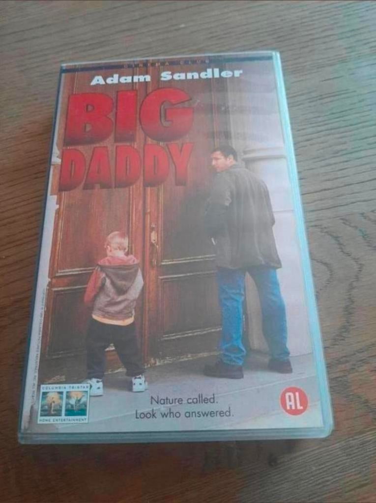 Big Daddy videoband. Adam Sandler., Alle leeftijden, Ophalen of Verzenden, Gebruikt, Komedie