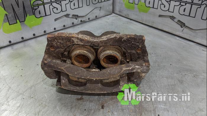 Remklauw (Tang) links-voor van een Iveco New Daily, Gebruikt, -, Overige automerken, -