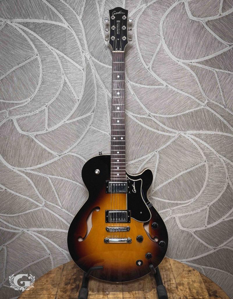 Godin Montreal Premiere Tripleplay  - Zeer nette staat, Ophalen of Verzenden, Zo goed als nieuw, Solid body, Overige merken